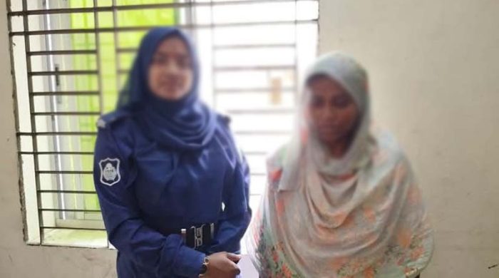 নলছিটিতে ইয়াবা ও গাঁজাসহ নারী মাদক ব্যবসায়ী আটক